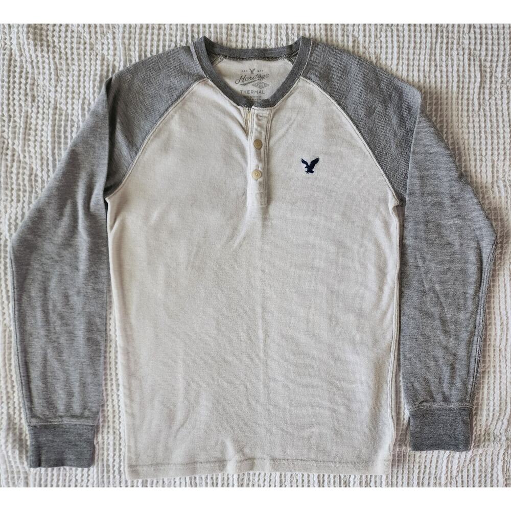American Eagle Outfitters Mens XS Thermal- Creme w Gray Sleeves & Navy Logo